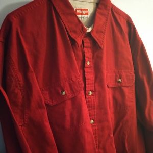 Wrangler button down shirt